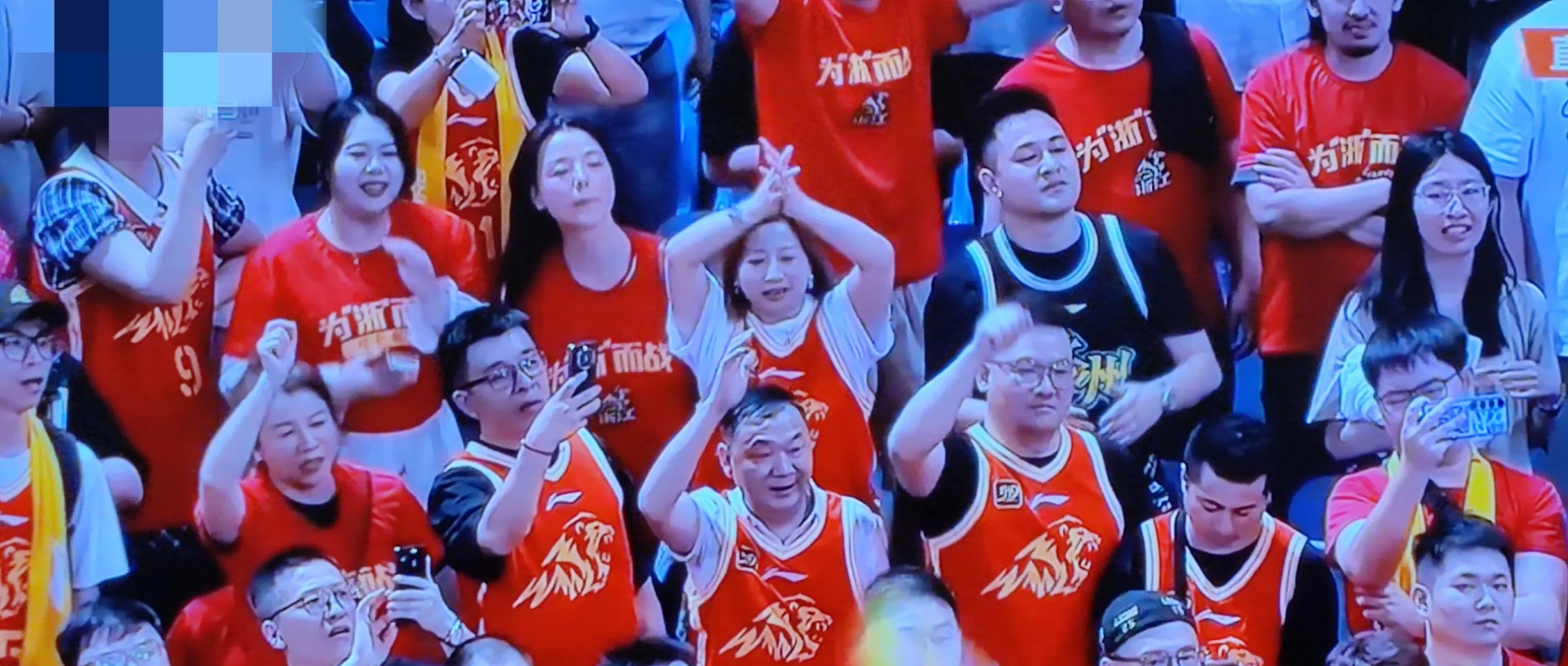 关于广厦队在场上表现出色，成功抵挡对手的信息