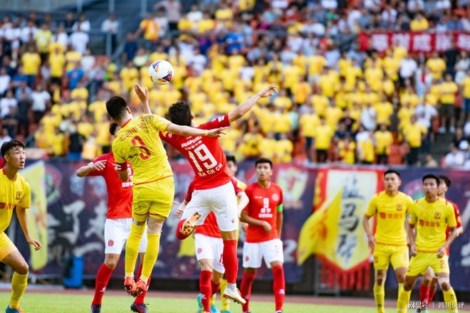 杏彩体育官方登录入口-四川德比：成都兵马军团逆转击败泸州，保持不败