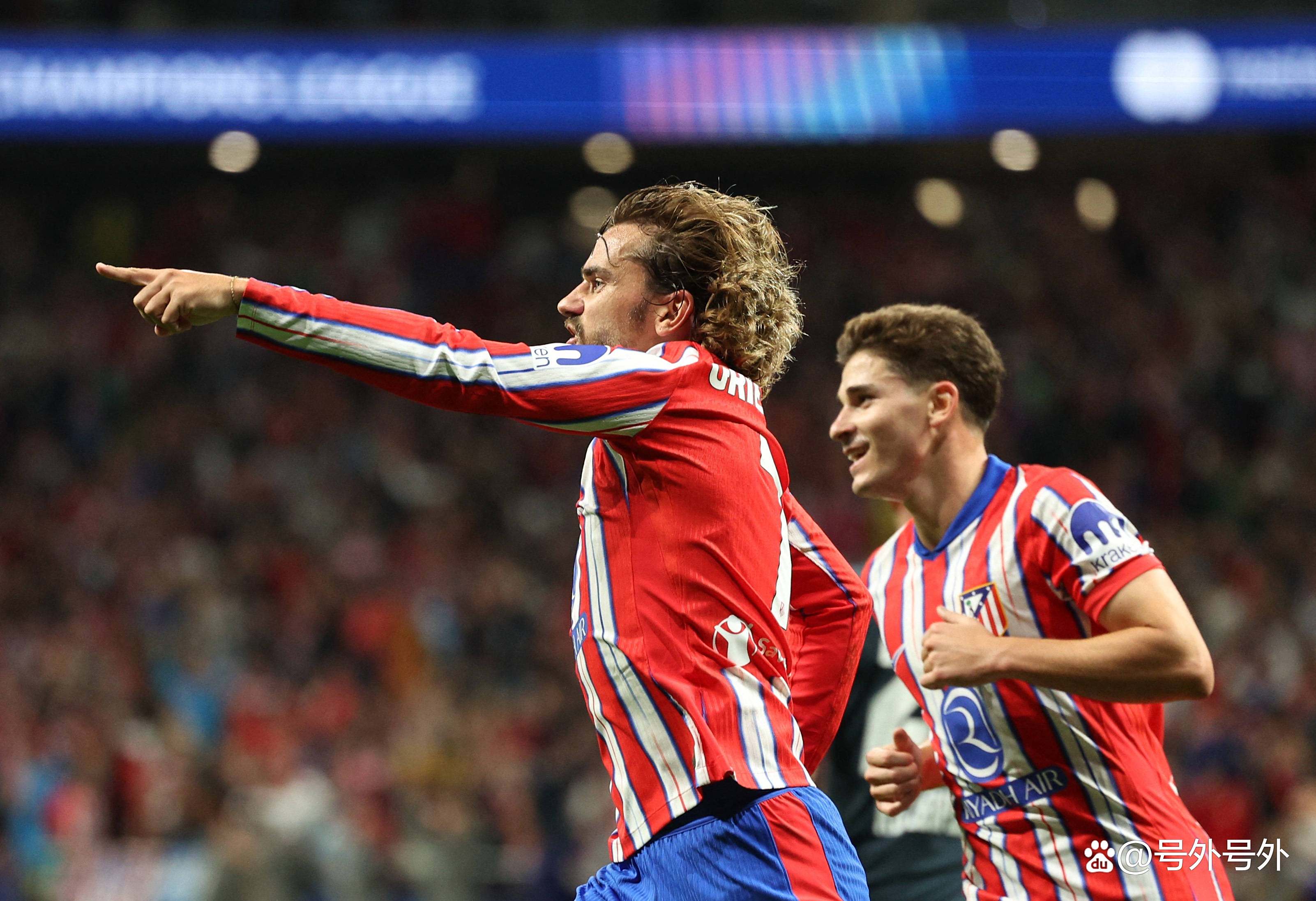 杏彩体育下载-巴萨苦战全力，最终遭遇欧冠淘汰