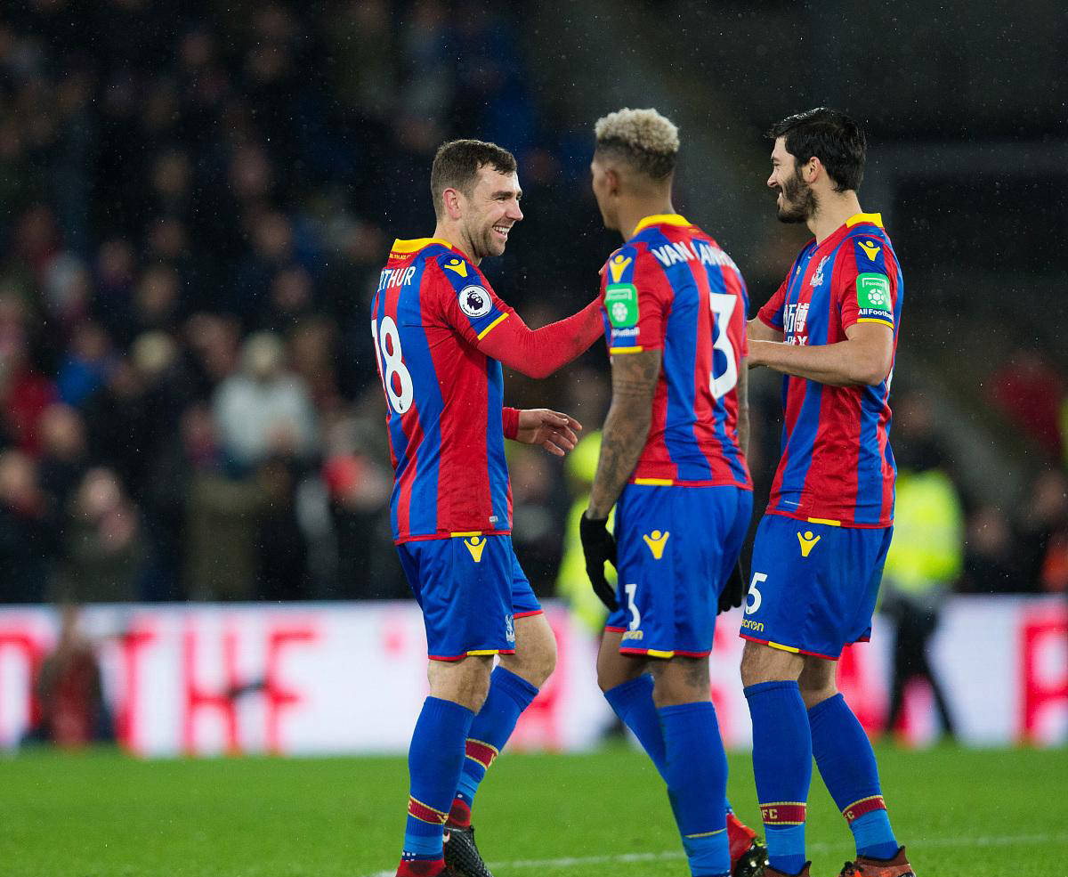 水晶宫外援紧急离队，球队积极补强的简单介绍