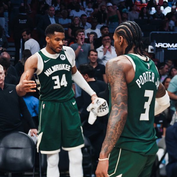 雄鹿豪取十连胜，独行侠击败快船