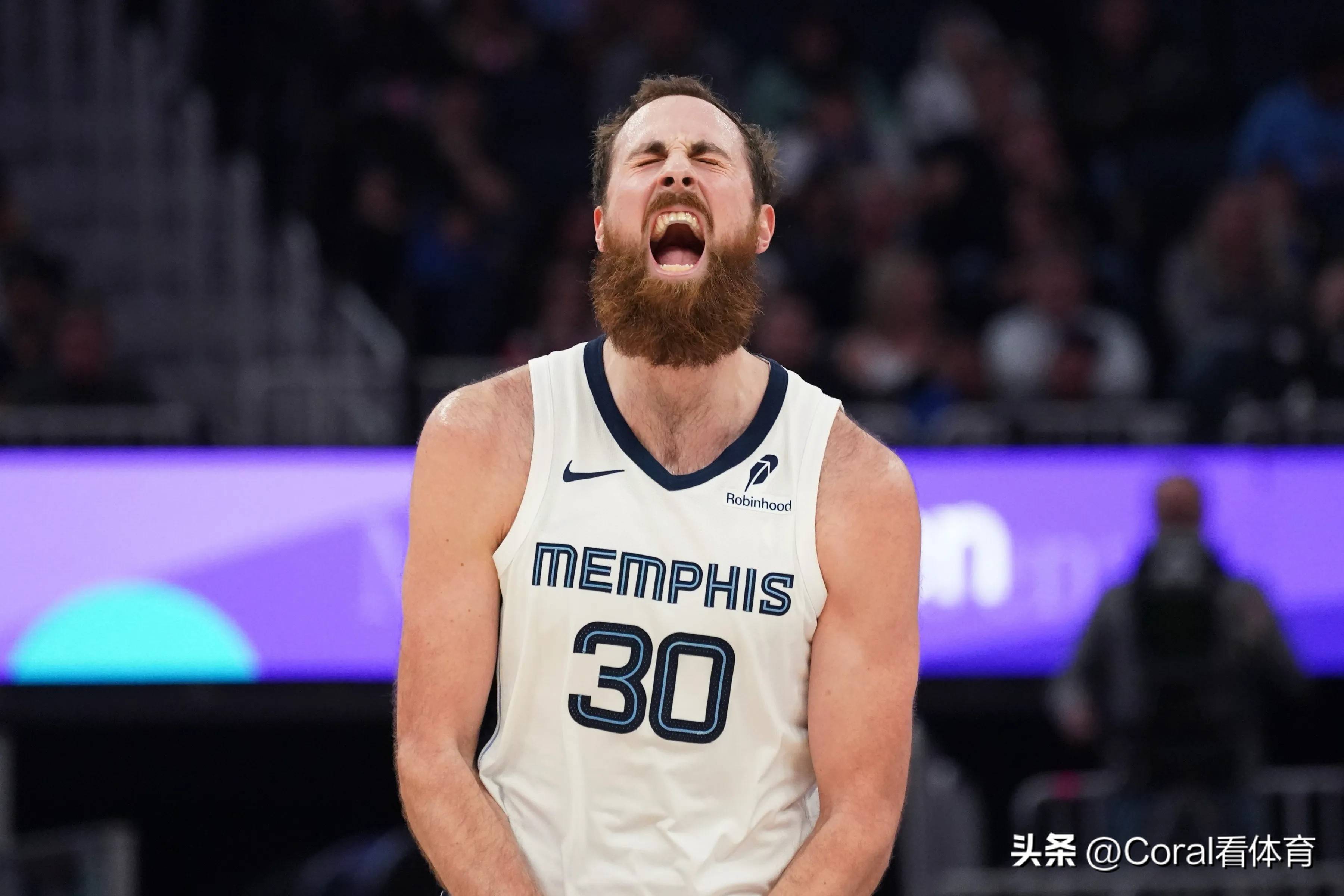 杏彩体育app下载-NBA球队展开角逐，赛季结束在望