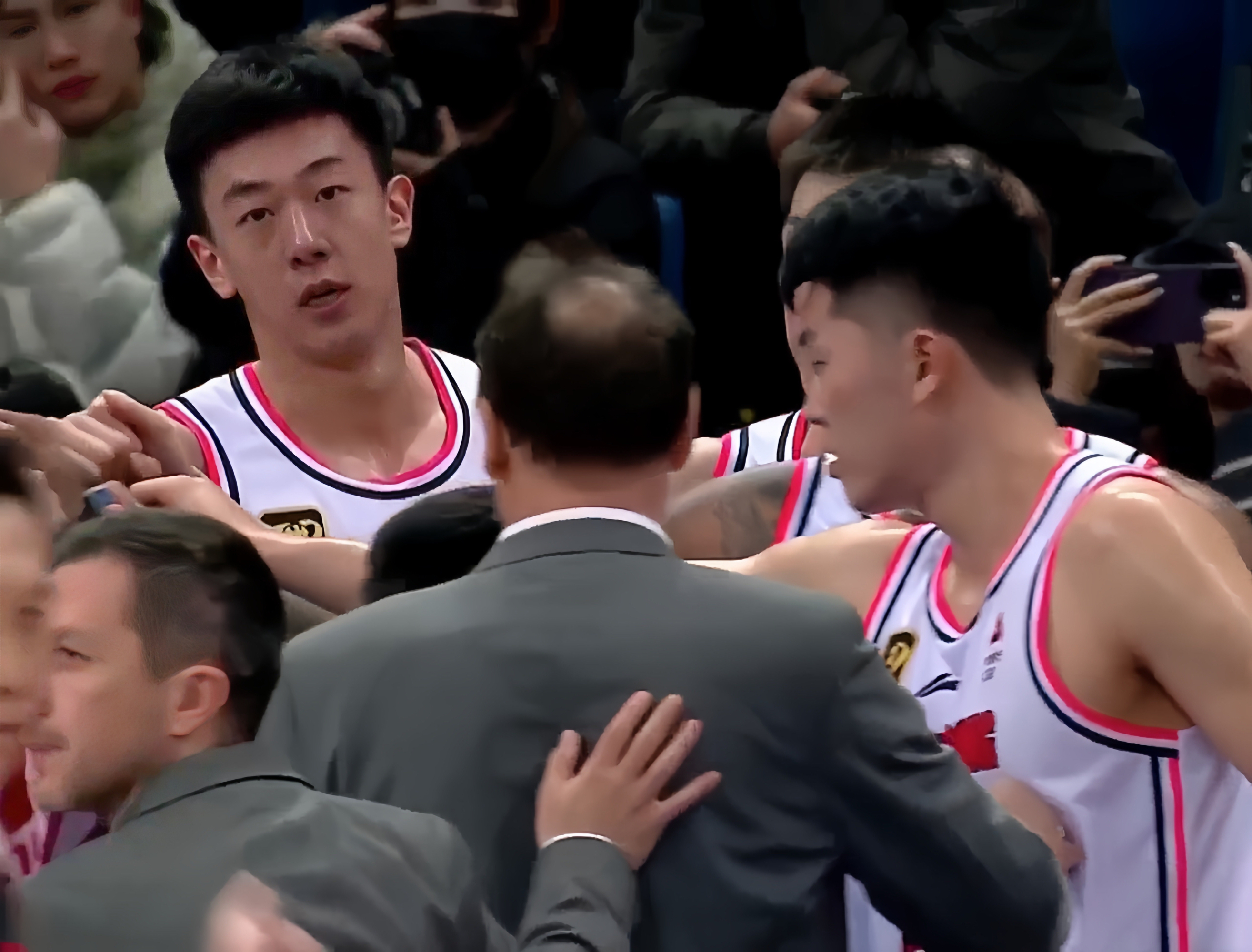 杏彩体育app-广东宏远冲击连胜，对手实力不容小觑